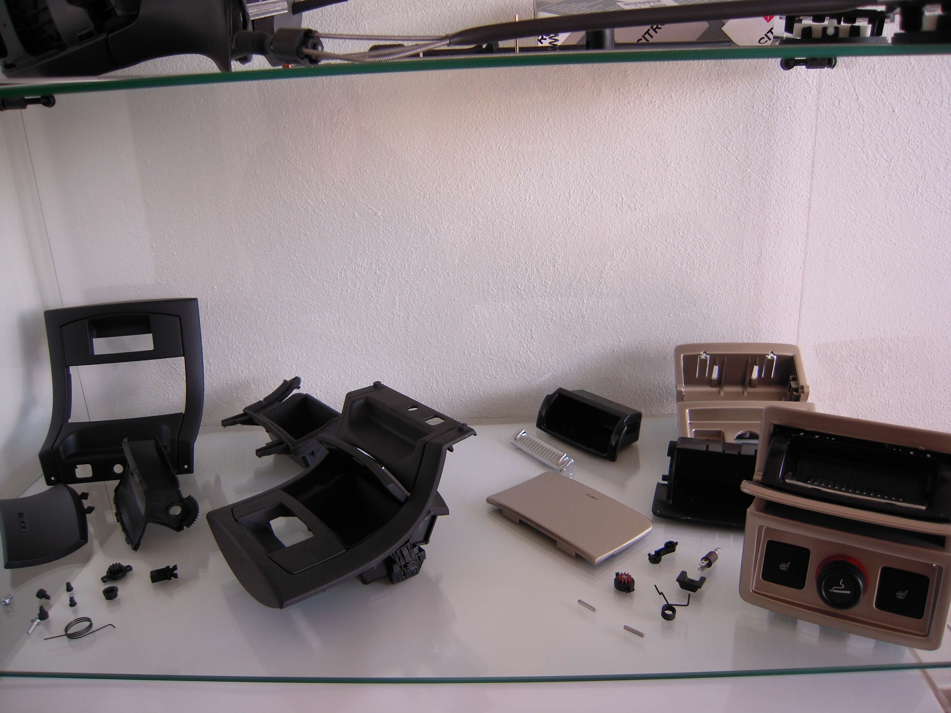 Assemblage & Montage